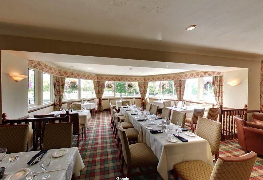 Strathburn Hotel Inverurie Exterior foto